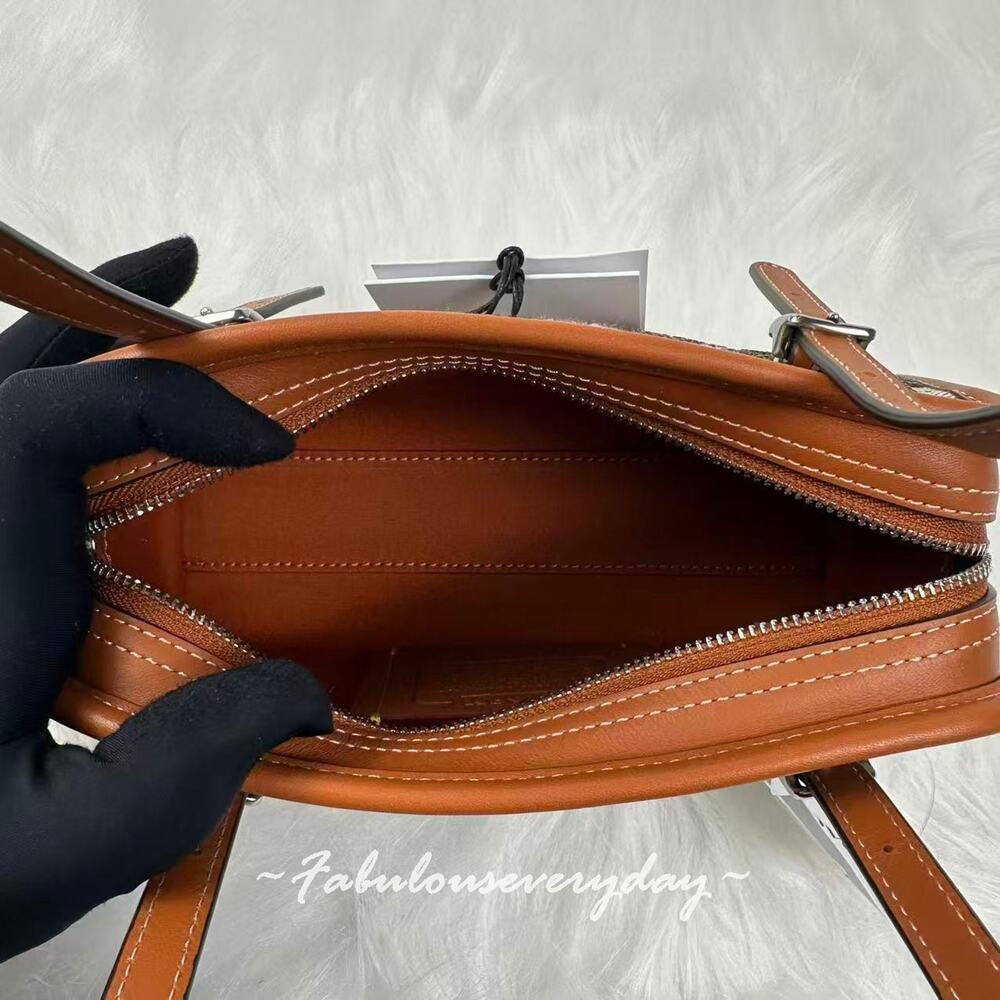 Coach Swing Zip Bag 20 Crystal Signature Jacquard Silver/Burnished Amber CBH53 - Picture 9 of 10